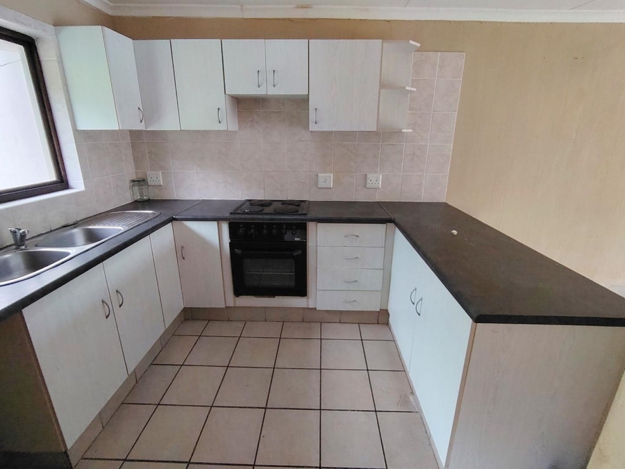 2 Bedroom Property for Sale in Margate KwaZulu-Natal