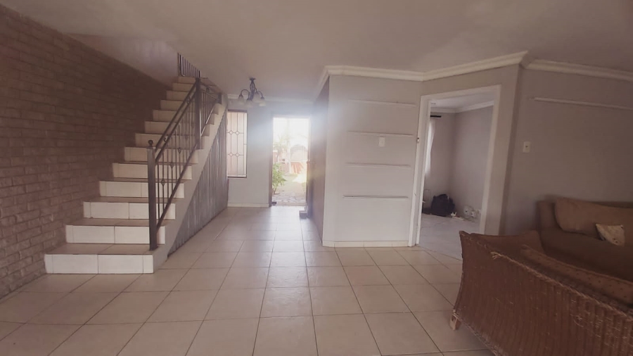 6 Bedroom Property for Sale in Bluff KwaZulu-Natal