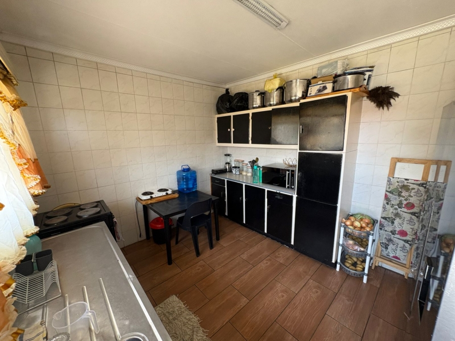 To Let 4 Bedroom Property for Rent in Amajuba Park KwaZulu-Natal