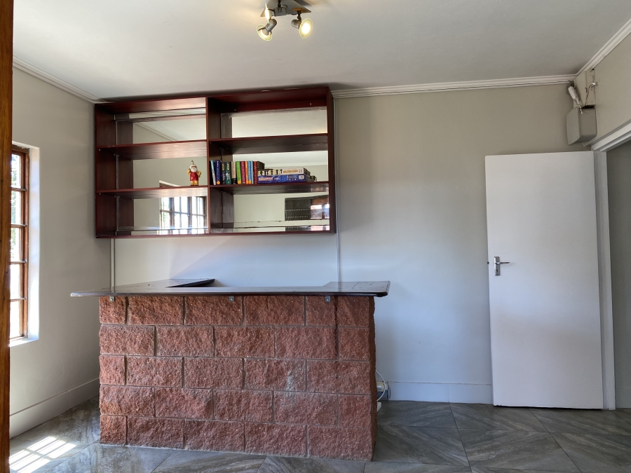 5 Bedroom Property for Sale in Ballito Central KwaZulu-Natal