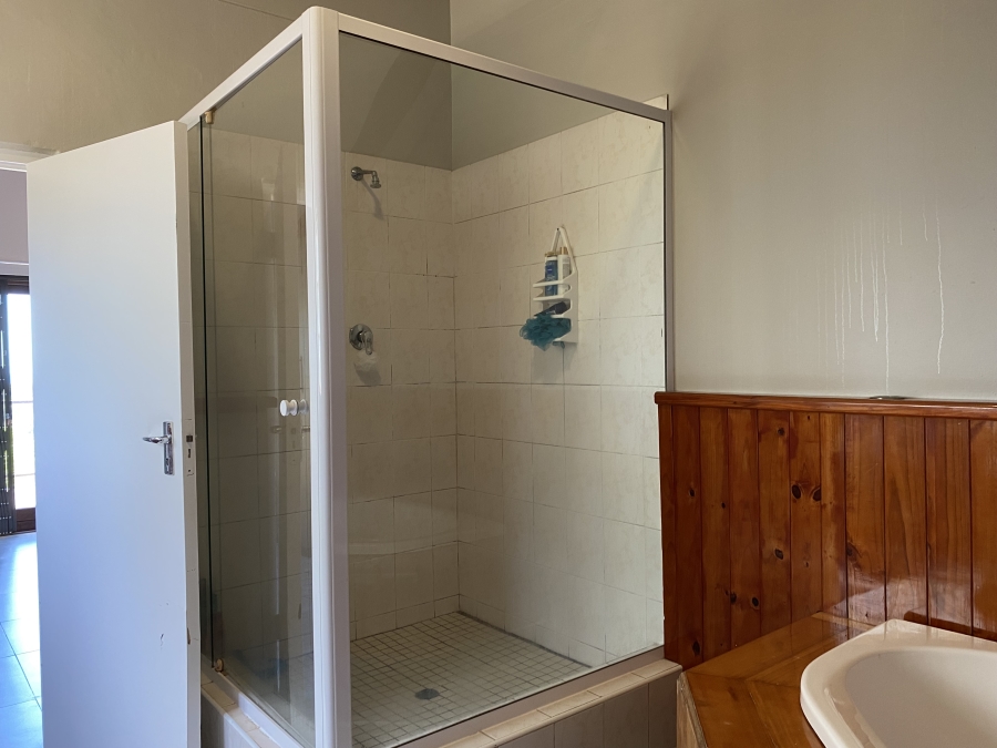 5 Bedroom Property for Sale in Ballito Central KwaZulu-Natal