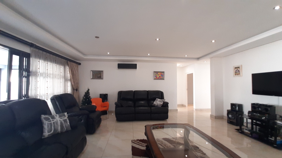 4 Bedroom Property for Sale in Seaward Estate KwaZulu-Natal