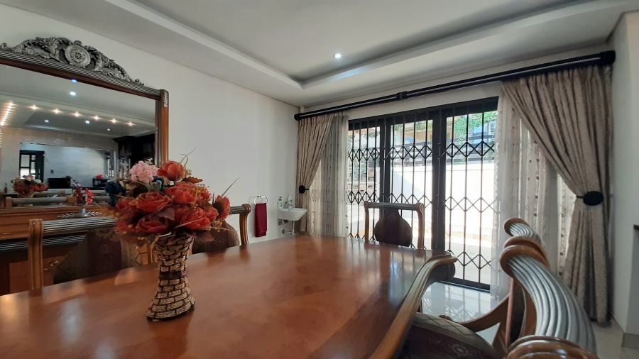 4 Bedroom Property for Sale in Seaward Estate KwaZulu-Natal