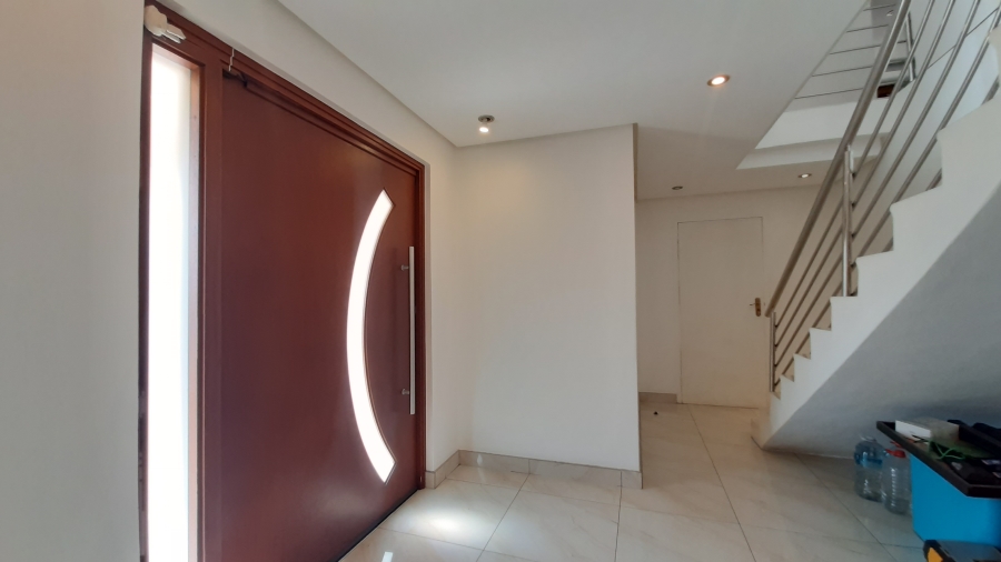 4 Bedroom Property for Sale in Seaward Estate KwaZulu-Natal