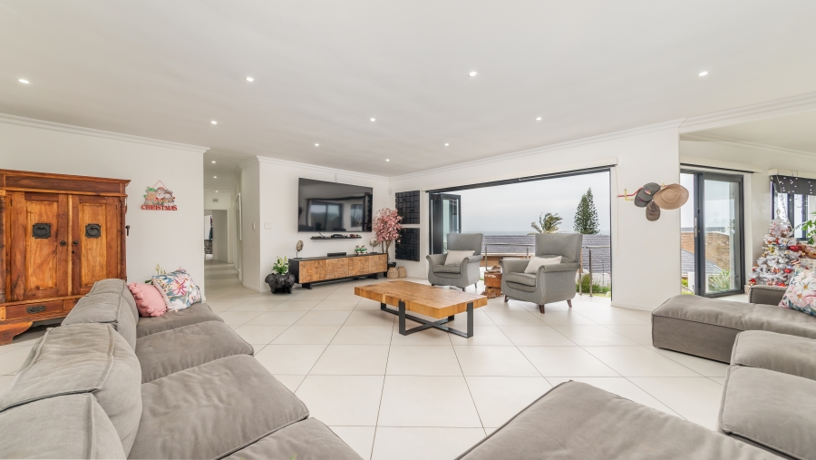 5 Bedroom Property for Sale in Zinkwazi Beach KwaZulu-Natal