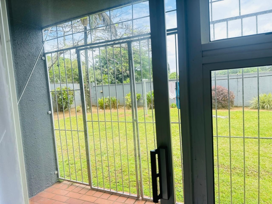 2 Bedroom Property for Sale in Meer En See KwaZulu-Natal