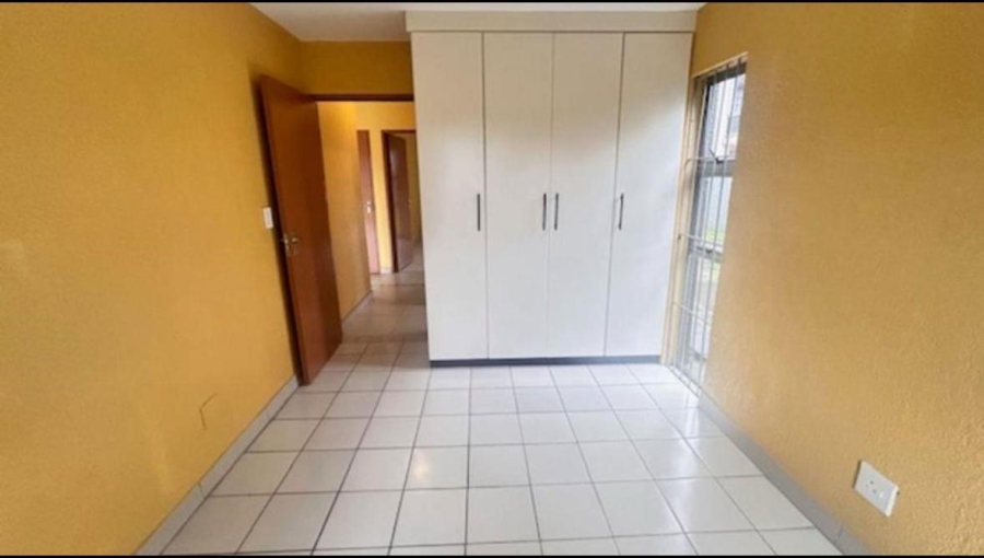 2 Bedroom Property for Sale in Meer En See KwaZulu-Natal