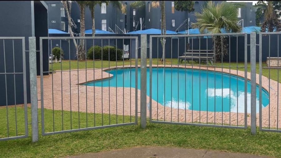 2 Bedroom Property for Sale in Meer En See KwaZulu-Natal