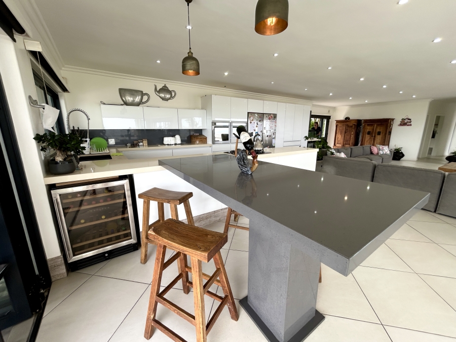 4 Bedroom Property for Sale in Zinkwazi Beach KwaZulu-Natal