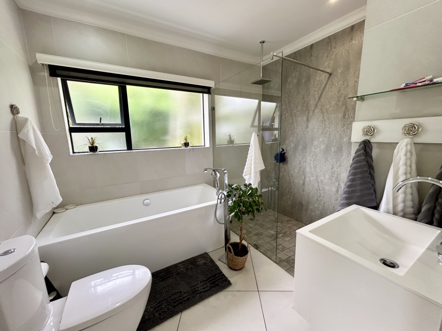 4 Bedroom Property for Sale in Zinkwazi Beach KwaZulu-Natal