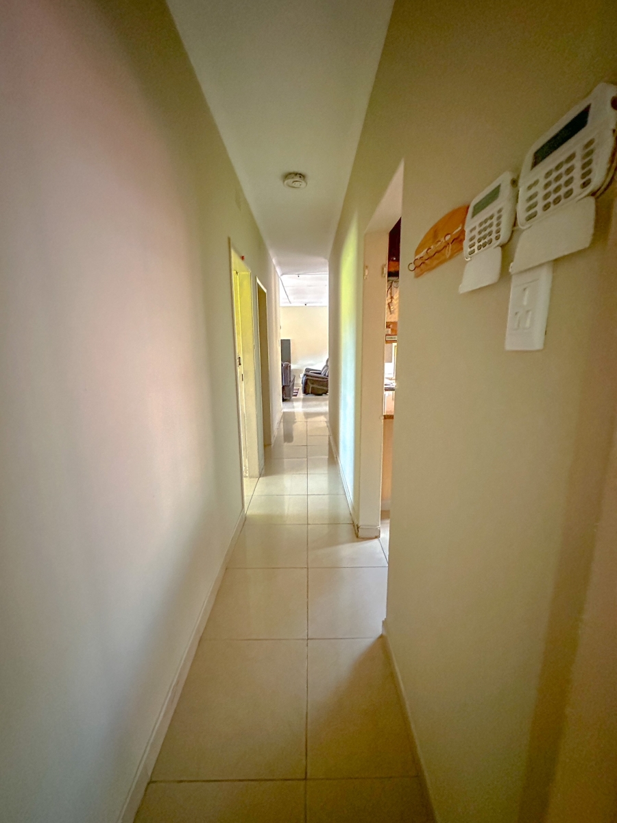 3 Bedroom Property for Sale in Richem KwaZulu-Natal