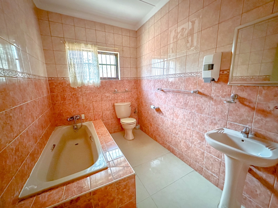3 Bedroom Property for Sale in Richem KwaZulu-Natal