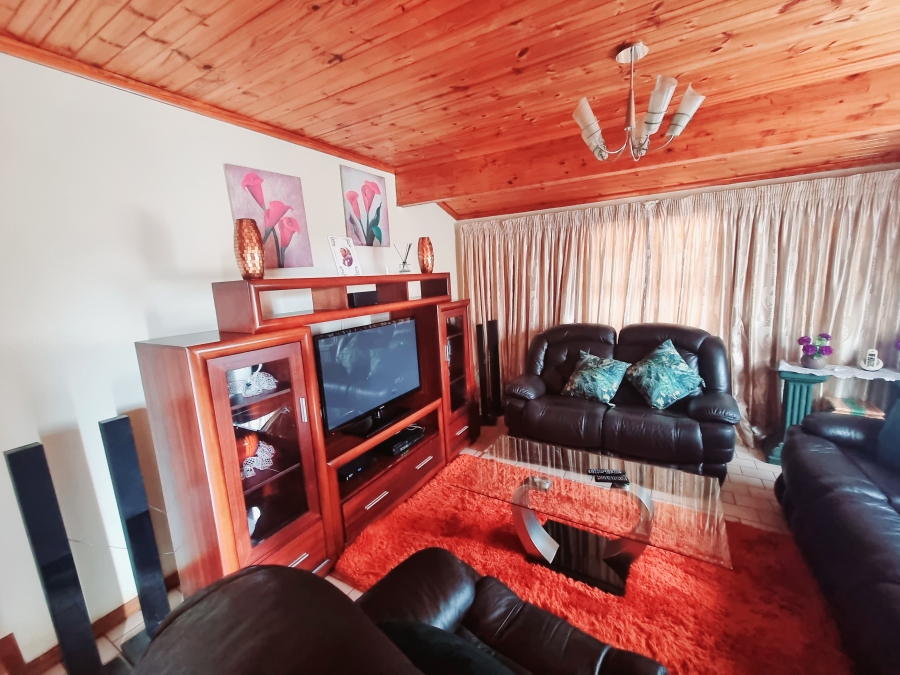4 Bedroom Property for Sale in Ngwelezana KwaZulu-Natal