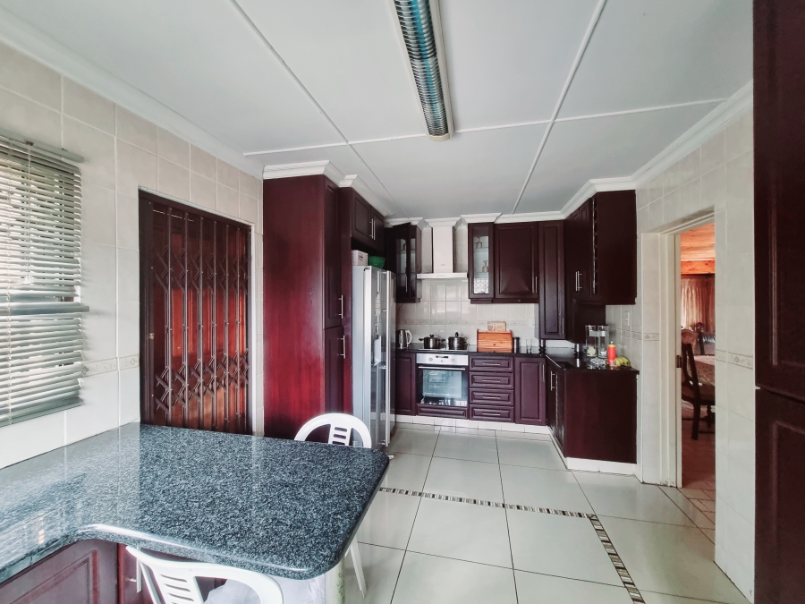 4 Bedroom Property for Sale in Ngwelezana KwaZulu-Natal