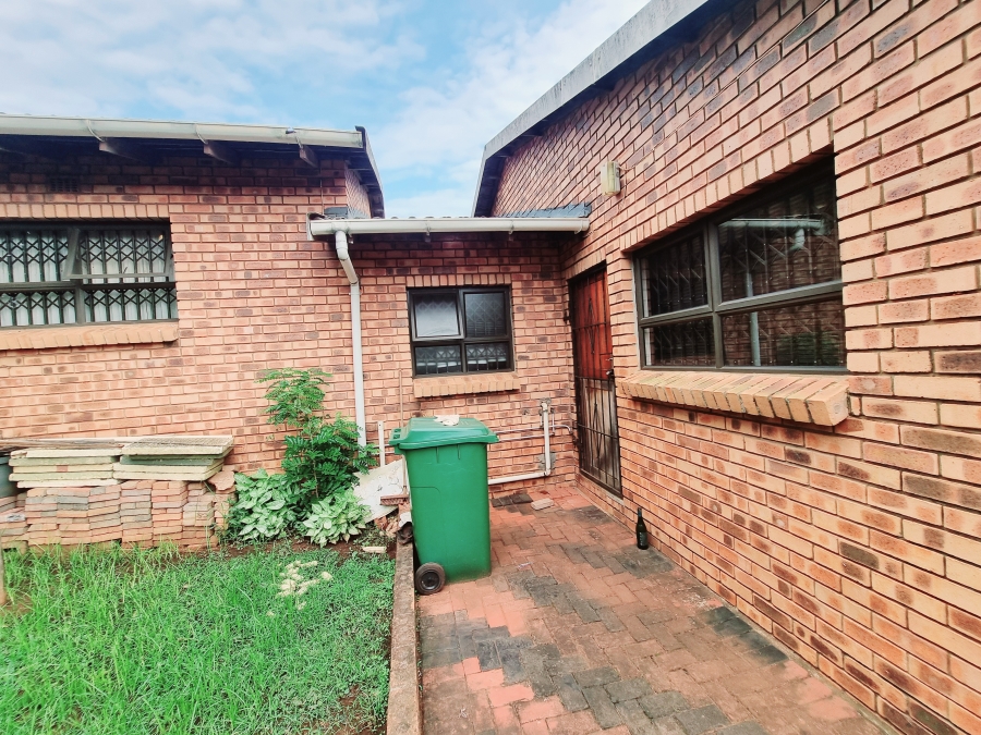 4 Bedroom Property for Sale in Ngwelezana KwaZulu-Natal
