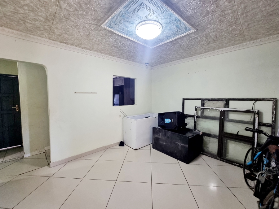 3 Bedroom Property for Sale in Esikhawini KwaZulu-Natal