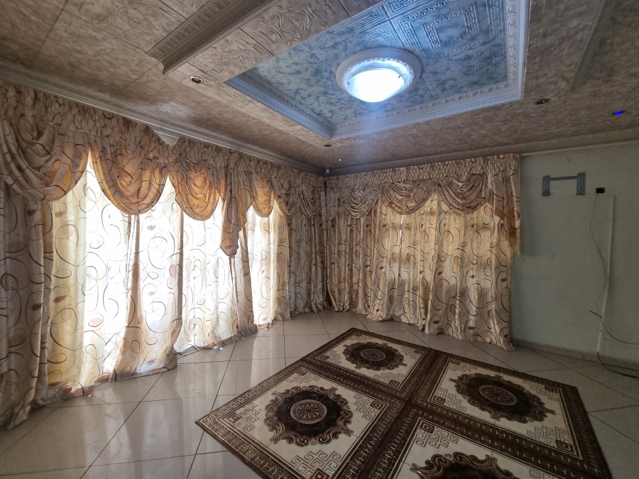 3 Bedroom Property for Sale in Esikhawini KwaZulu-Natal