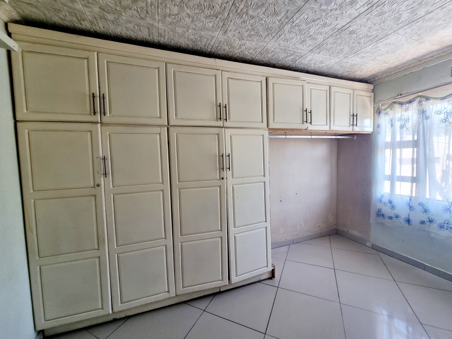 3 Bedroom Property for Sale in Esikhawini KwaZulu-Natal