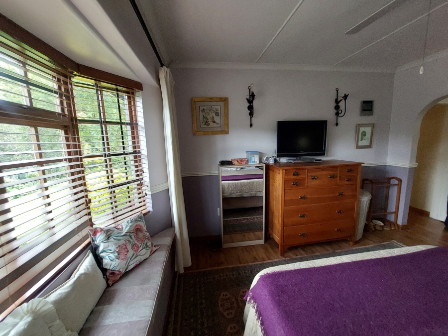 8 Bedroom Property for Sale in Montrose KwaZulu-Natal