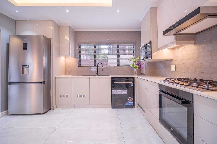 3 Bedroom Property for Sale in Izinga Ridge KwaZulu-Natal