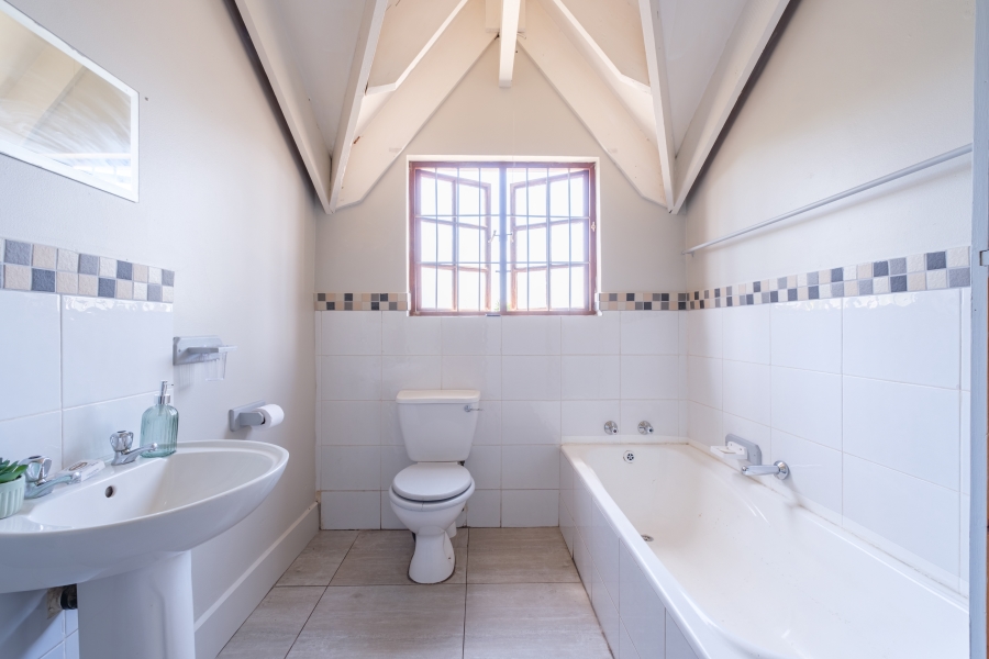 5 Bedroom Property for Sale in Ballito Central KwaZulu-Natal