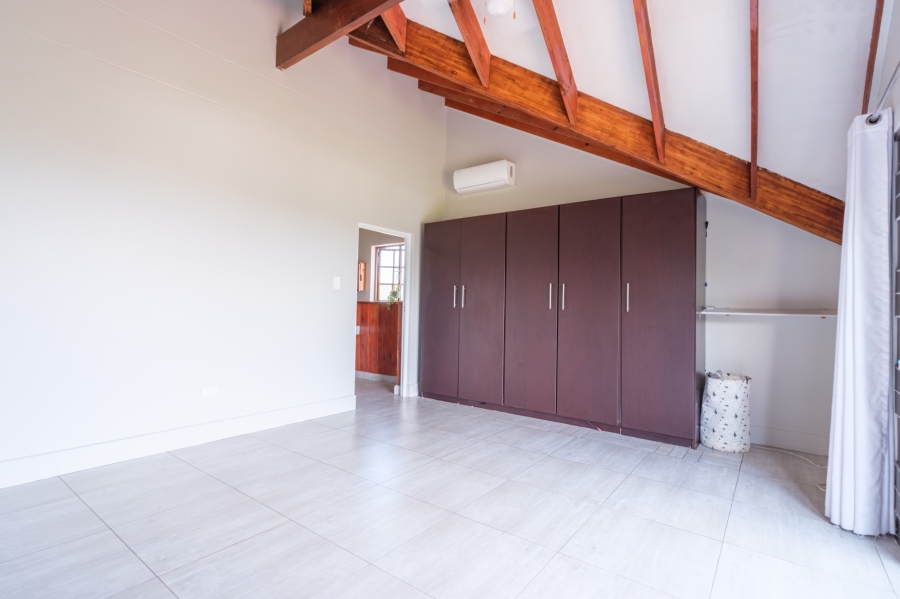 5 Bedroom Property for Sale in Ballito Central KwaZulu-Natal