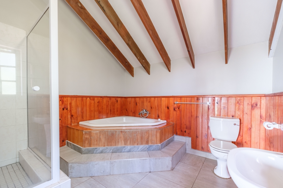 5 Bedroom Property for Sale in Ballito Central KwaZulu-Natal