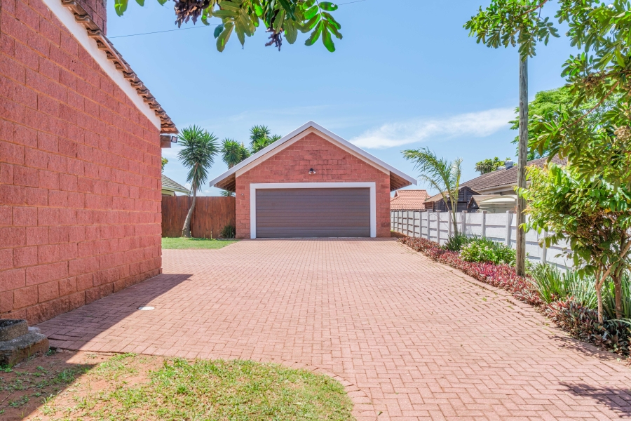 5 Bedroom Property for Sale in Ballito Central KwaZulu-Natal