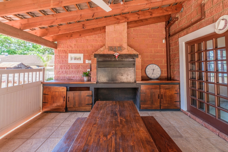 5 Bedroom Property for Sale in Ballito Central KwaZulu-Natal