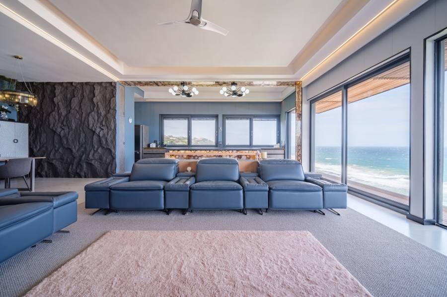 6 Bedroom Property for Sale in Sheffield Beach KwaZulu-Natal