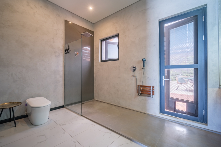 6 Bedroom Property for Sale in Sheffield Beach KwaZulu-Natal