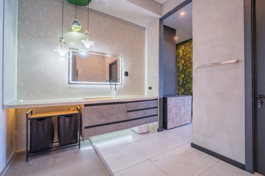 6 Bedroom Property for Sale in Sheffield Beach KwaZulu-Natal