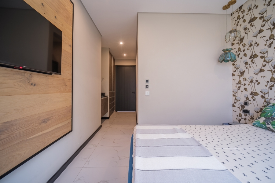 6 Bedroom Property for Sale in Sheffield Beach KwaZulu-Natal