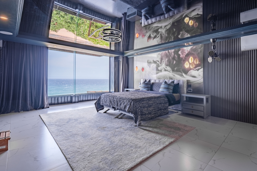 6 Bedroom Property for Sale in Sheffield Beach KwaZulu-Natal