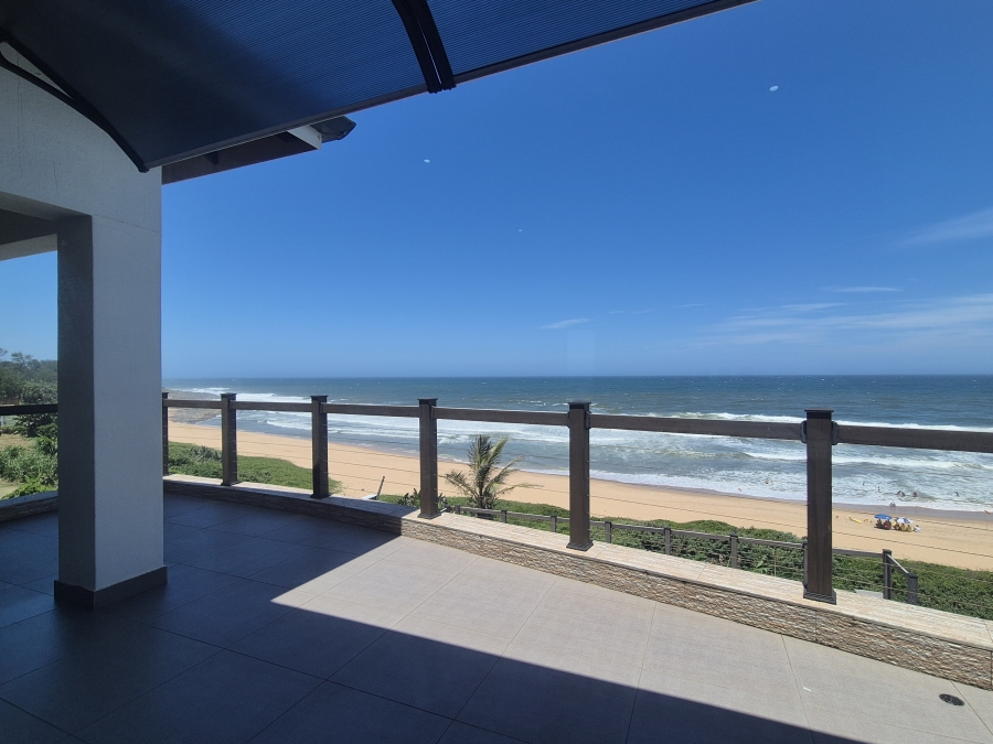 6 Bedroom Property for Sale in Tinley Manor KwaZulu-Natal