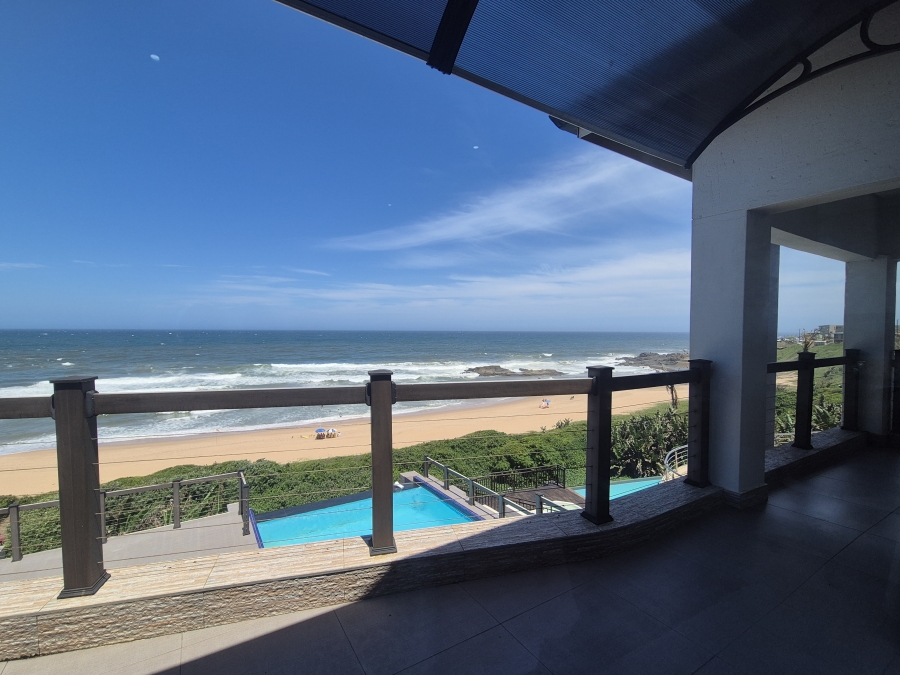 6 Bedroom Property for Sale in Tinley Manor KwaZulu-Natal