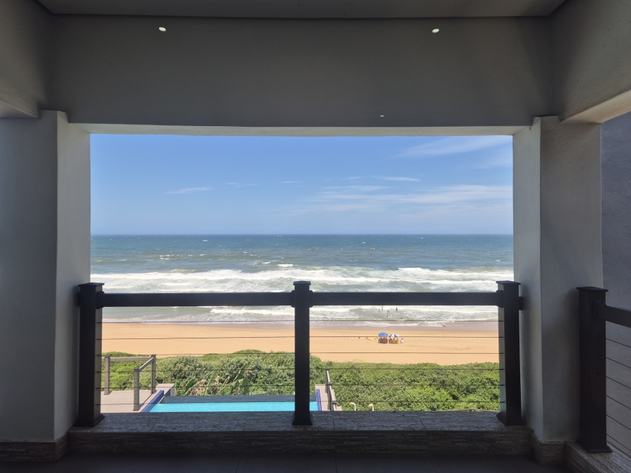 6 Bedroom Property for Sale in Tinley Manor KwaZulu-Natal