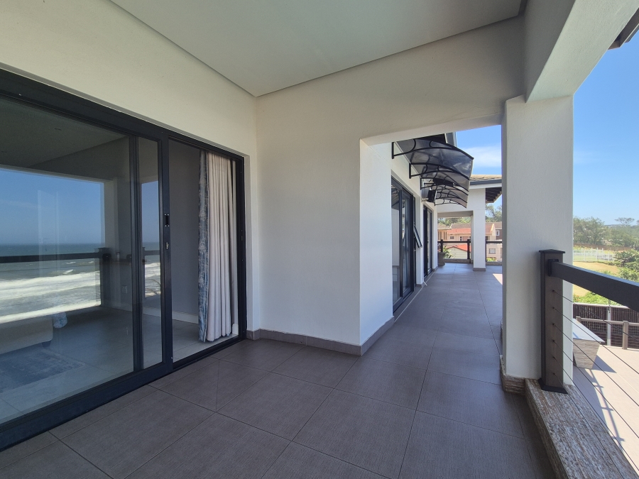 6 Bedroom Property for Sale in Tinley Manor KwaZulu-Natal