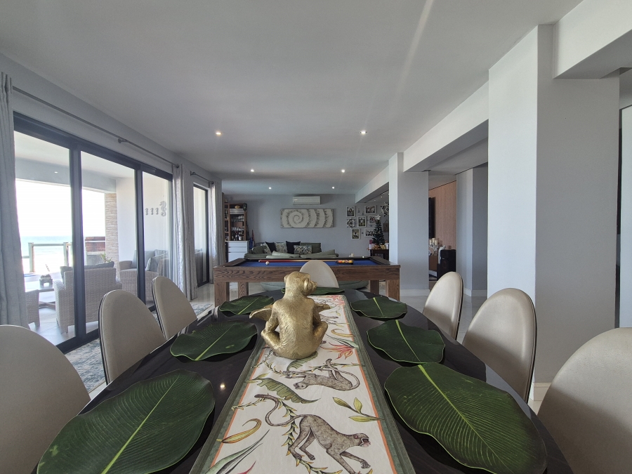 6 Bedroom Property for Sale in Tinley Manor KwaZulu-Natal