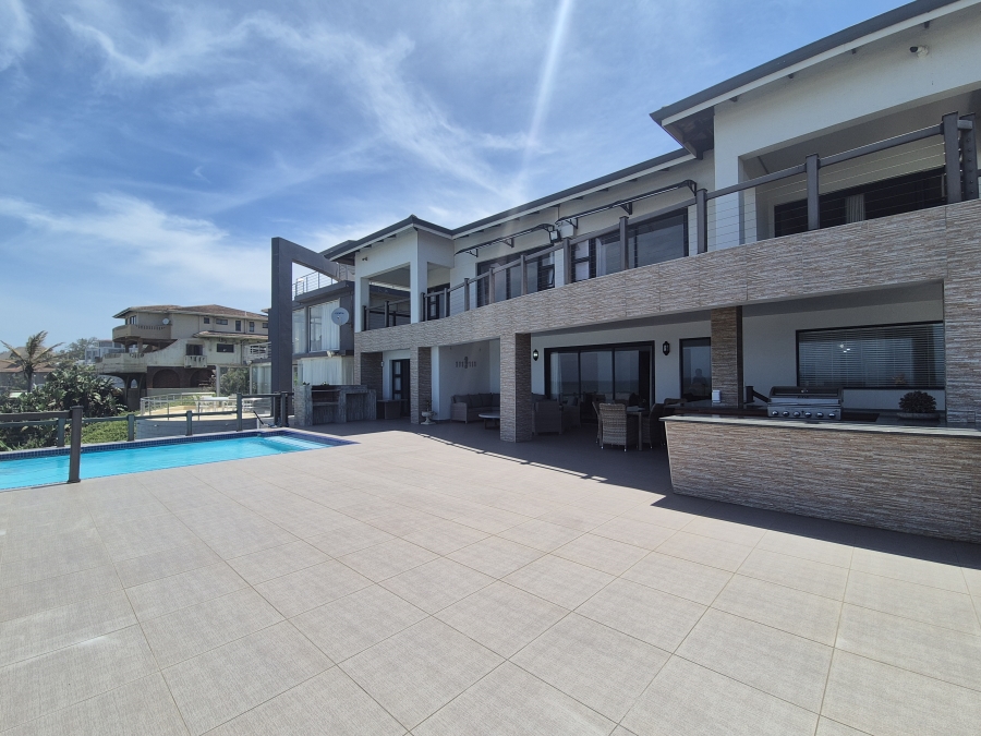6 Bedroom Property for Sale in Tinley Manor KwaZulu-Natal