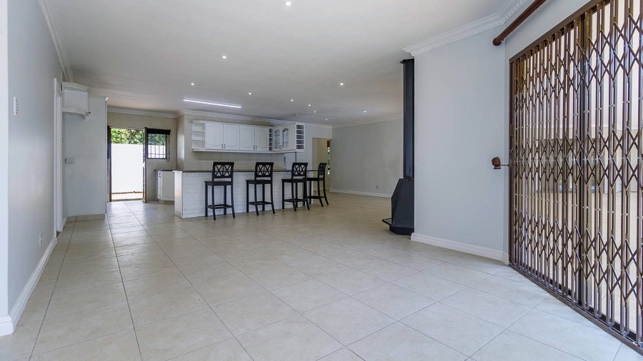 4 Bedroom Property for Sale in Winston Park KwaZulu-Natal