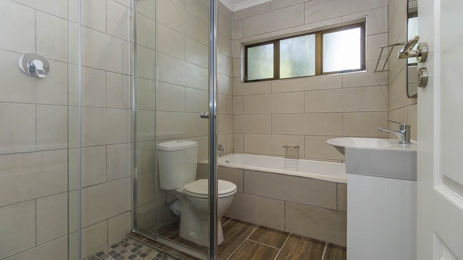 4 Bedroom Property for Sale in Winston Park KwaZulu-Natal