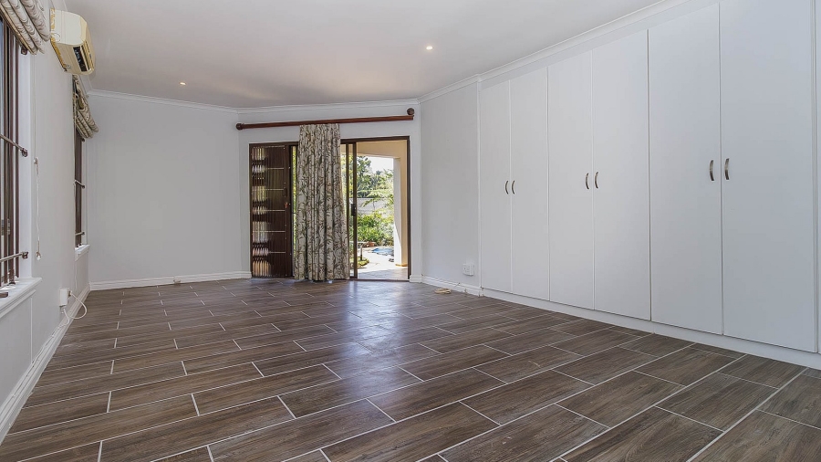 4 Bedroom Property for Sale in Winston Park KwaZulu-Natal