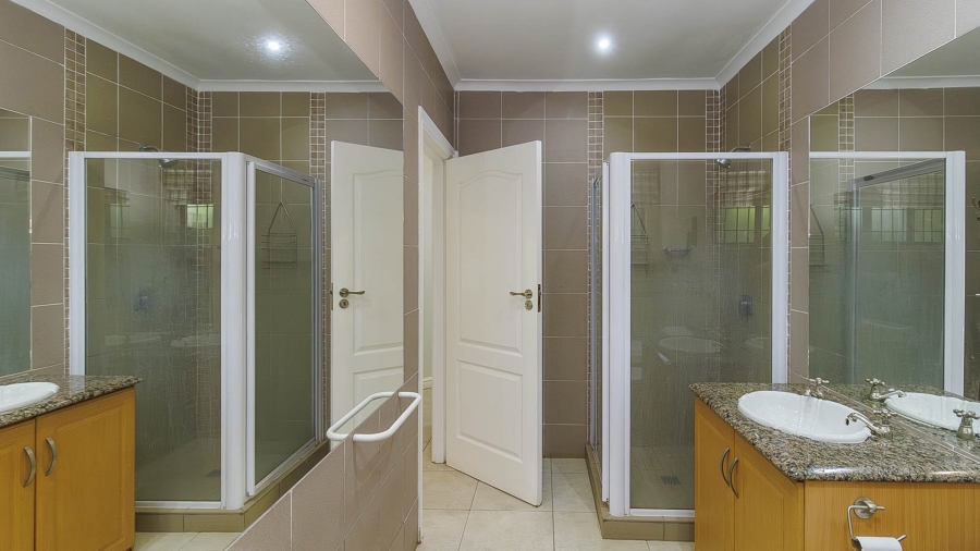 4 Bedroom Property for Sale in Winston Park KwaZulu-Natal