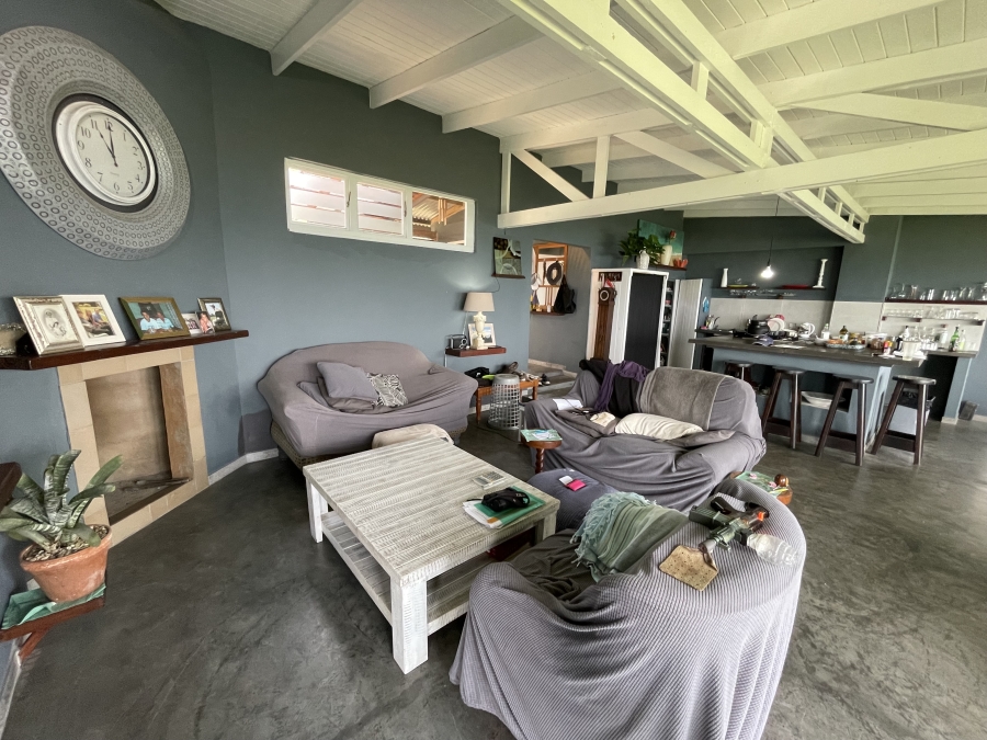 1 Bedroom Property for Sale in Shakas Rock KwaZulu-Natal