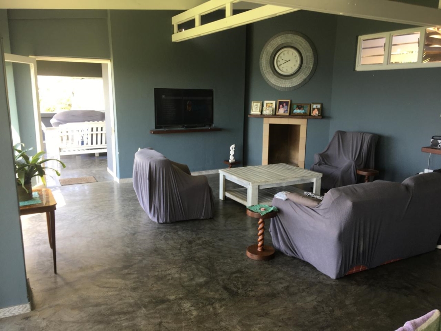 1 Bedroom Property for Sale in Shakas Rock KwaZulu-Natal