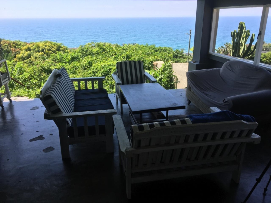 1 Bedroom Property for Sale in Shakas Rock KwaZulu-Natal