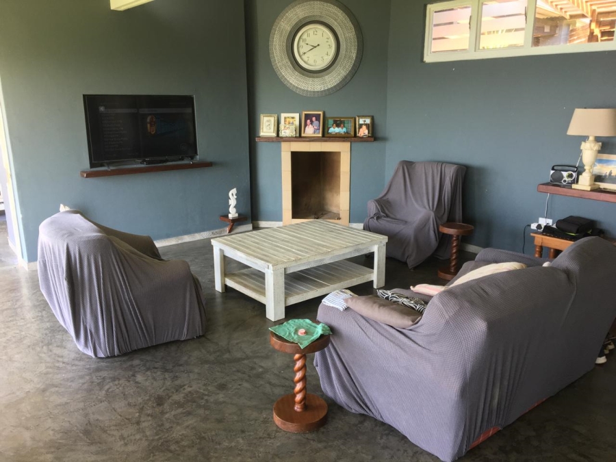 1 Bedroom Property for Sale in Shakas Rock KwaZulu-Natal