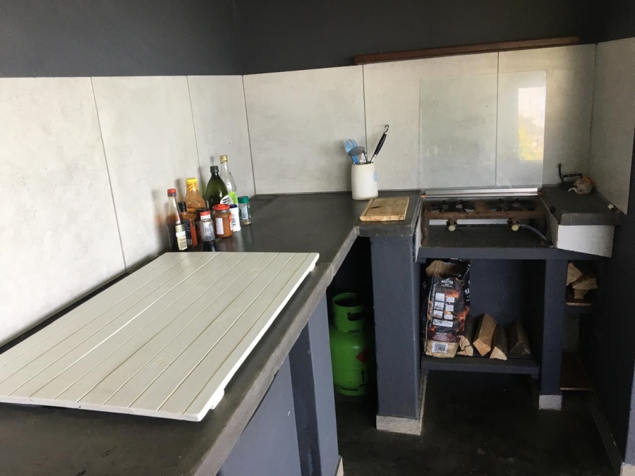 1 Bedroom Property for Sale in Shakas Rock KwaZulu-Natal