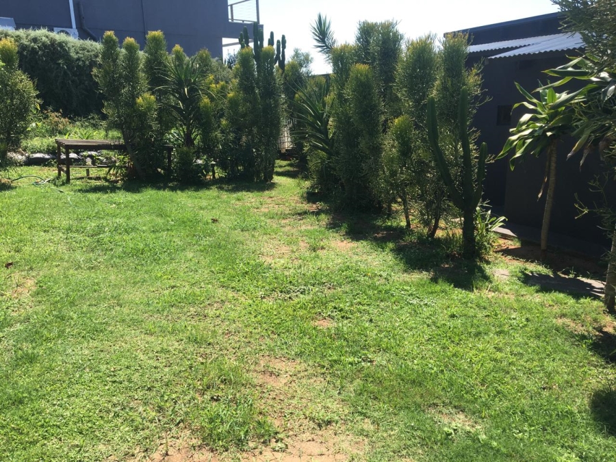 1 Bedroom Property for Sale in Shakas Rock KwaZulu-Natal